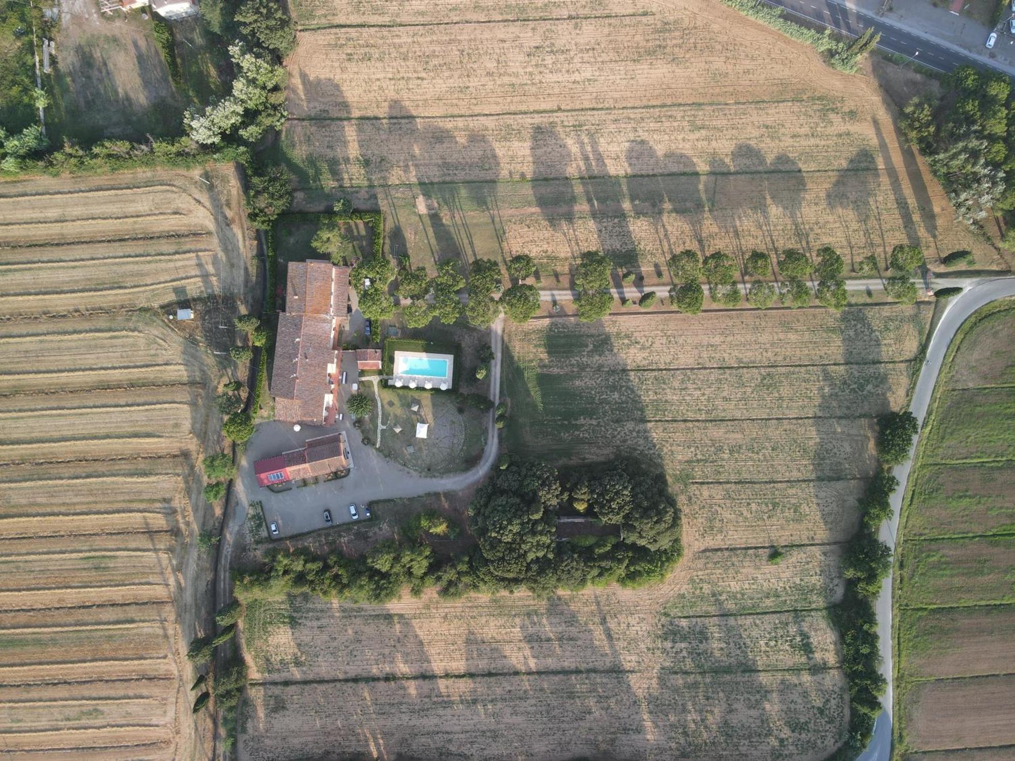 La Vecchia Cantina Guzzardi Лари Экстерьер фото