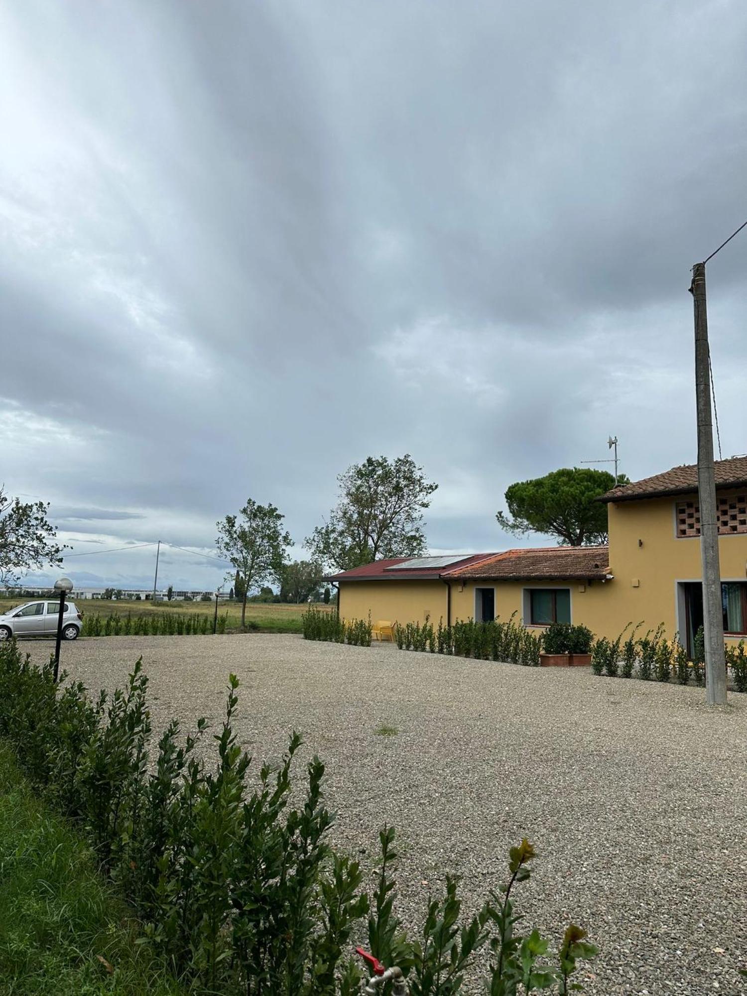 La Vecchia Cantina Guzzardi Лари Экстерьер фото
