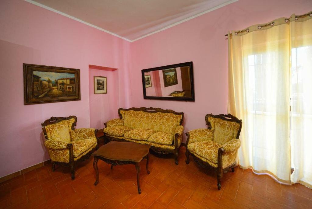 La Vecchia Cantina Guzzardi Лари Экстерьер фото